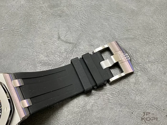 オーデマ・ピゲ ロイヤルオーク オフショア ダイバー 15710ST.OO.A002CA.01【APS工場出品】 - 画像 (8)
