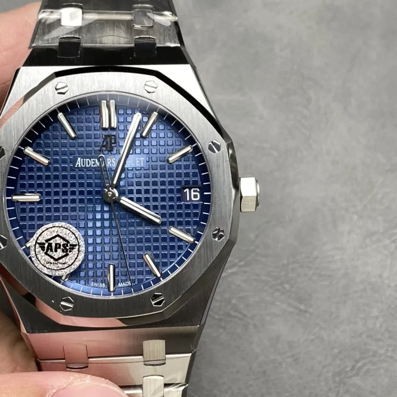 オーデマ・ピゲ ロイヤルオーク４１ｍｍ 15500ST.OO.1220ST.01【APS工場出品】