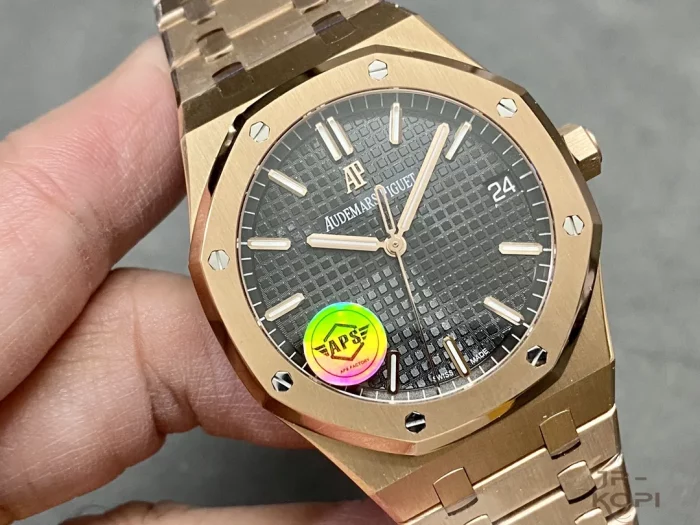 オーデマ・ピゲ ロイヤルオーク４１ｍｍ 15500OR.OO.1220OR.01【APS工場出品】 - 画像 (2)