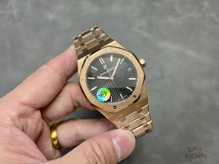 オーデマ・ピゲ ロイヤルオーク４１ｍｍ 15500OR.OO.1220OR.01【APS工場出品】 - 画像 (4)