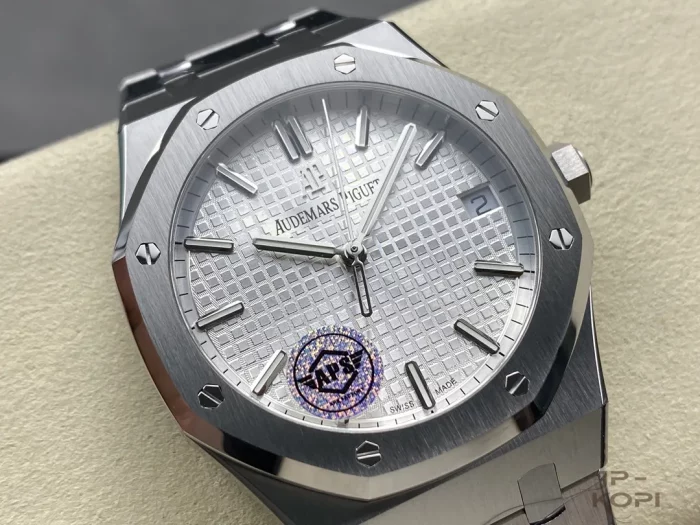 オーデマ・ピゲ ロイヤルオーク４１ｍｍ 15500ST.OO.1220ST.04【APS工場出品】 - 画像 (2)