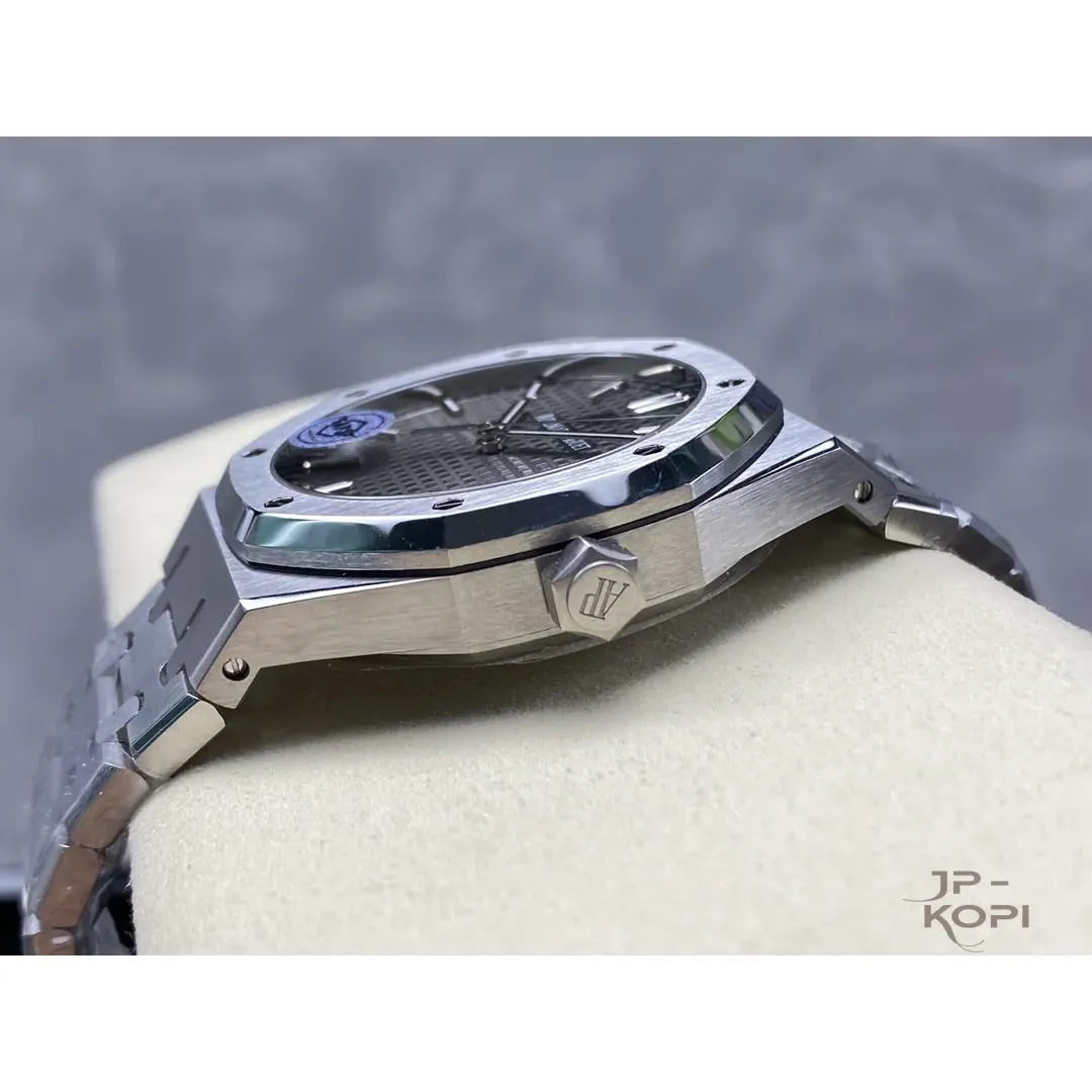 オーデマ・ピゲ ロイヤルオーク 41mm 15500ST.OO.1220ST.02 スレートグレー【APS工場製 高品質コピー腕時計】 - 画像 (7)