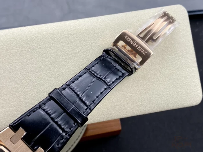 オーデマ・ピゲ ロイヤルオーク41mm 15500OR.OO.D002CR.01【APS工場出品】 - 画像 (8)