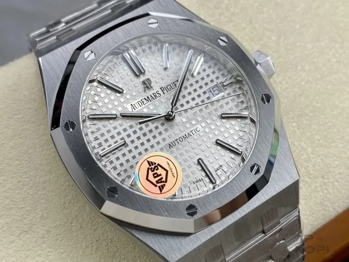 オーデマ・ピゲ ロイヤルオーク 41mm 15400ST.OO.1220ST.02【APS工場出品】 - 画像 (2)