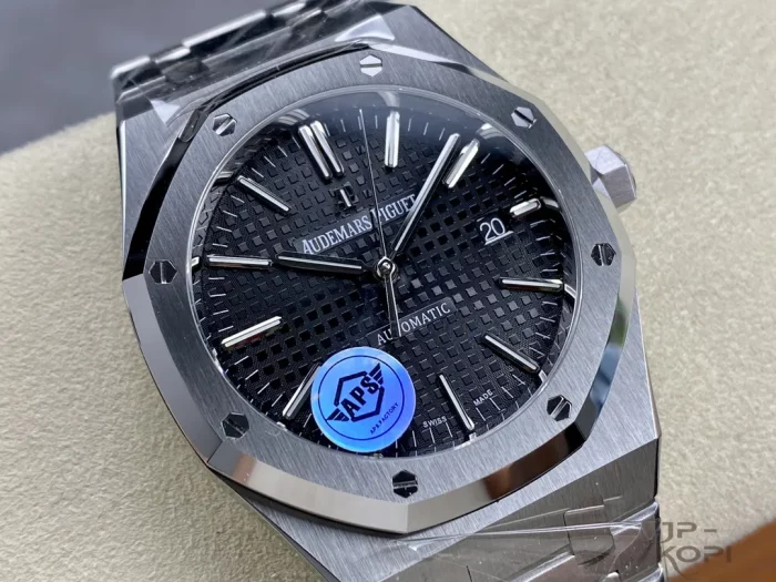 オーデマ・ピゲ ロイヤルオーク 41mm 15400ST.OO.1220ST.01【APS工場出品】 - 画像 (2)