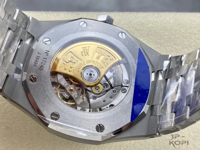 オーデマ・ピゲ ロイヤルオーク 41mm 15400ST.OO.1220ST.01【APS工場出品】 - 画像 (8)
