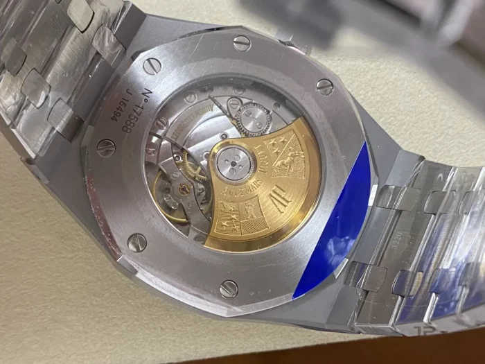 オーデマ・ピゲ ロイヤルオーク 41mm 15400ST.OO.1220ST.03【APS工場出品】 - 画像 (8)