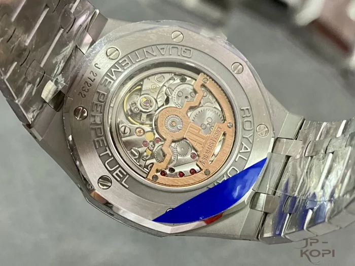 オーデマ・ピゲ ロイヤルオーク パーペチュアルカレンダー ブルー 26574ST.OO.1220ST.02【APS工場出品】 - 画像 (5)