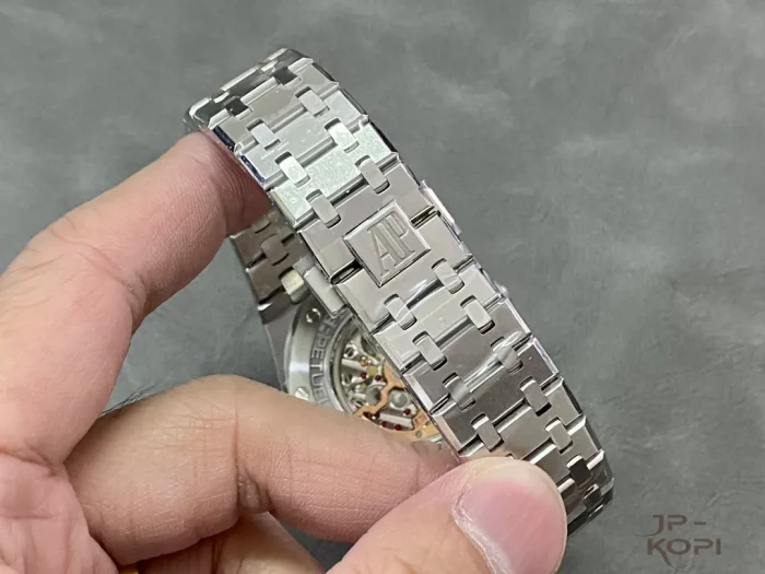 オーデマ・ピゲ ロイヤルオーク パーペチュアルカレンダー ブルー 26574ST.OO.1220ST.02【APS工場出品】 - 画像 (6)