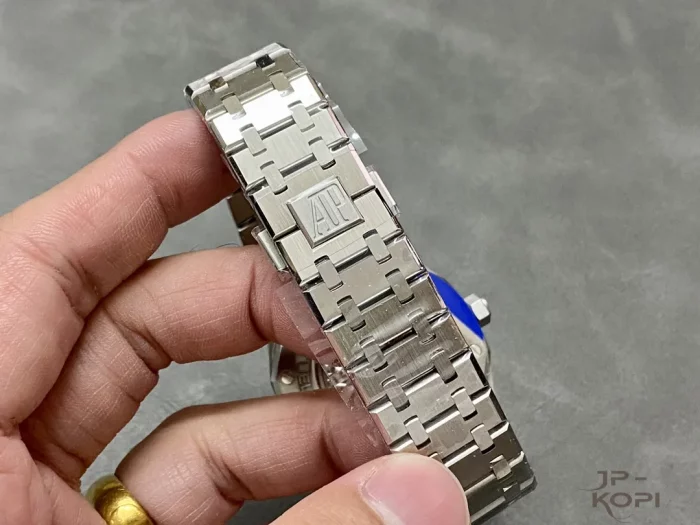オーデマ・ピゲ ロイヤルオーク パーペチュアルカレンダー ターコイズ 26574 【APS工場出品】 - 画像 (8)