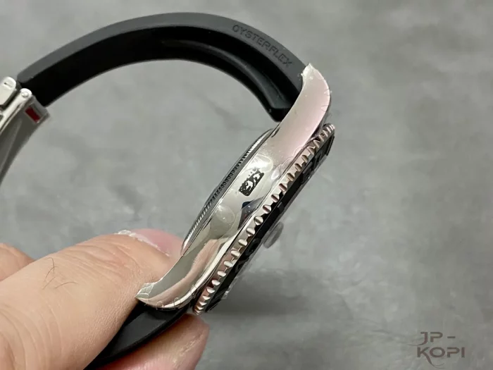 ロレックス ヨットマスター 226659-0002 ブラック 42mm 【VS工場出品】 - 画像 (4)