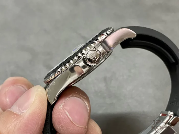 ロレックス ヨットマスター 226659-0002 ブラック 42mm 【VS工場出品】 - 画像 (5)