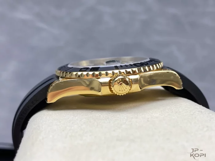 ロレックス ヨットマスター 226658-0001 ブラック 配重 42mm 【VS工場出品】 - 画像 (6)
