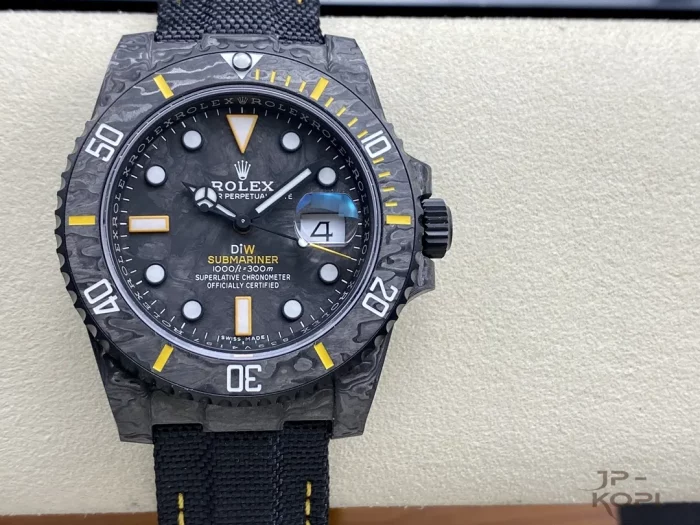 DIW × ロレックス サブマリーナー All Carbon Black オールカーボンブラック&イエロー【VS工場出品】