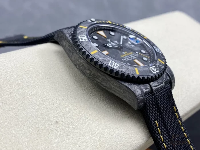 DIW × ロレックス サブマリーナー All Carbon Black オールカーボンブラック&イエロー【VS工場出品】 - 画像 (5)