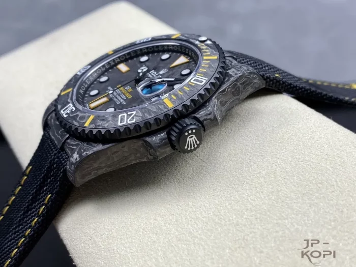 DIW × ロレックス サブマリーナー All Carbon Black オールカーボンブラック&イエロー【VS工場出品】 - 画像 (6)