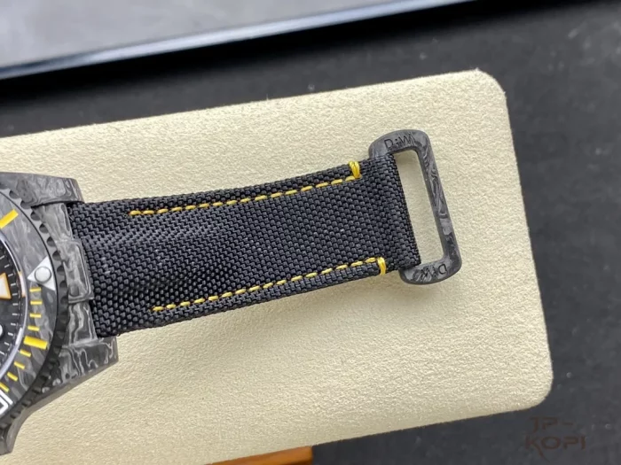 DIW × ロレックス サブマリーナー All Carbon Black オールカーボンブラック&イエロー【VS工場出品】 - 画像 (8)