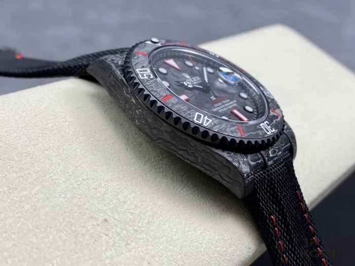 DIW × ロレックス サブマリーナー All Carbon Black オールカーボンブラック&レッド【VS工場出品】 - 画像 (5)