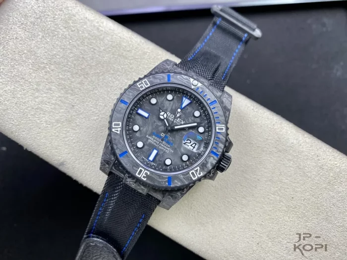 DIW × ロレックス サブマリーナー  All Carbon Black オールカーボンブラック&ブルー【VS工場出品】 - 画像 (4)