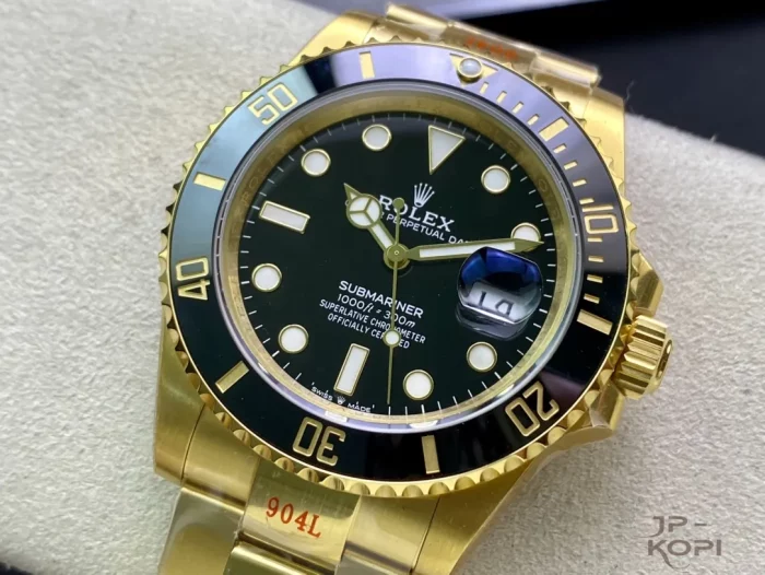 ロレックス サブマリーナー 126618LN-0002 ブラック 41mm 【VS工場出品】 - 画像 (3)