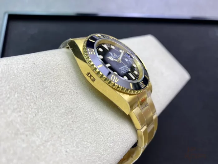 ロレックス サブマリーナー 126618LN-0002 ブラック 41mm 【VS工場出品】 - 画像 (6)