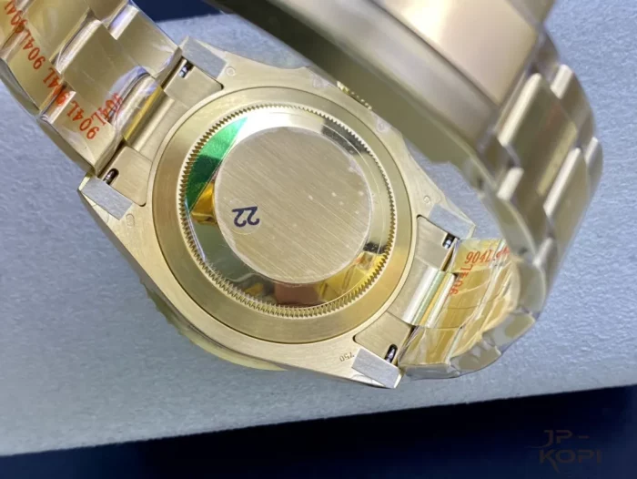 ロレックス サブマリーナー 126618LN-0002 ブラック 41mm 【VS工場出品】 - 画像 (8)