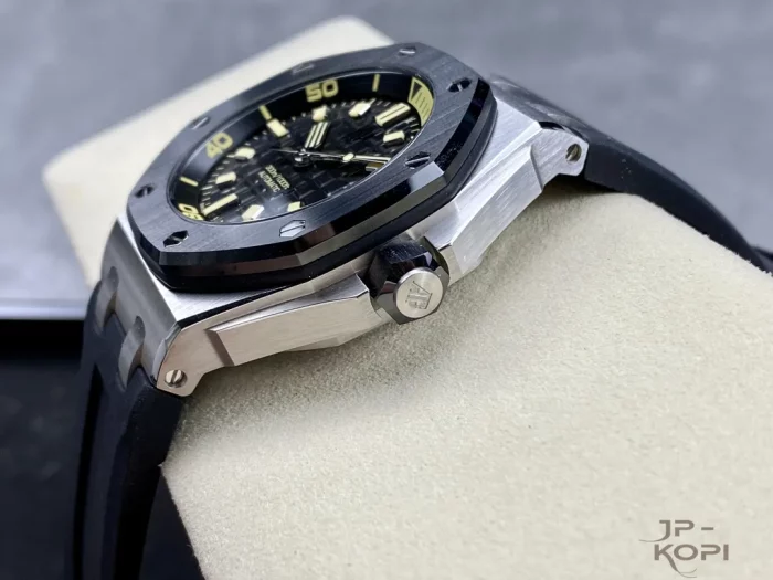 オーデマ・ピゲ ロイヤルオークオフショア ダイバー 15720CN.OO.A002CA.01【ZF工場出品】 - 画像 (6)