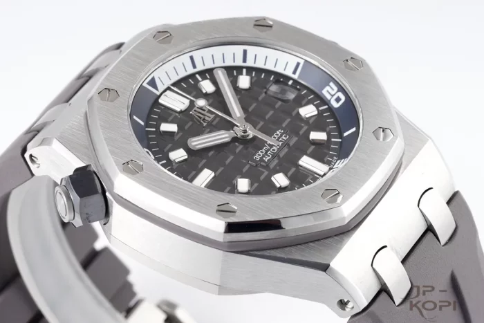 オーデマ・ピゲ ロイヤルオークオフショア ダイバー 15720ST.OO.A009CA.01【ZF工場出品】 - 画像 (5)