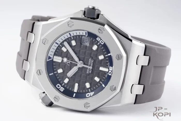 オーデマ・ピゲ ロイヤルオークオフショア ダイバー 15720ST.OO.A009CA.01【ZF工場出品】 - 画像 (7)