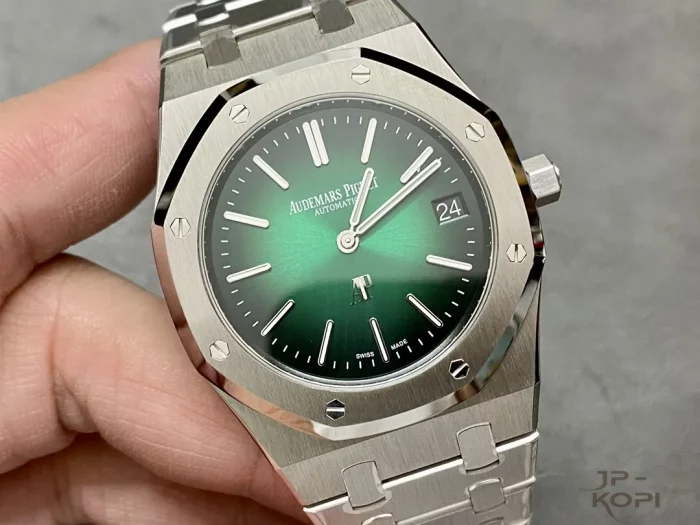 オーデマ・ピゲ ロイヤル オーク ジャンボ エクストラ シン 50周年記念 39mm 16202PT.OO.1240PT.01【ZF工場出品】 - 画像 (2)