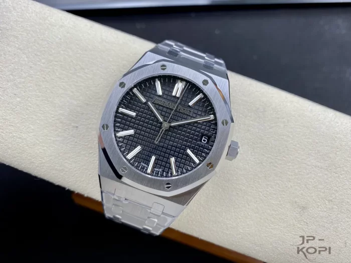 オーデマ・ピゲ ロイヤルオーク４１ｍｍ 15510ST.OO.1320ST.02 50周年記念【ZF工場出品】 - 画像 (5)