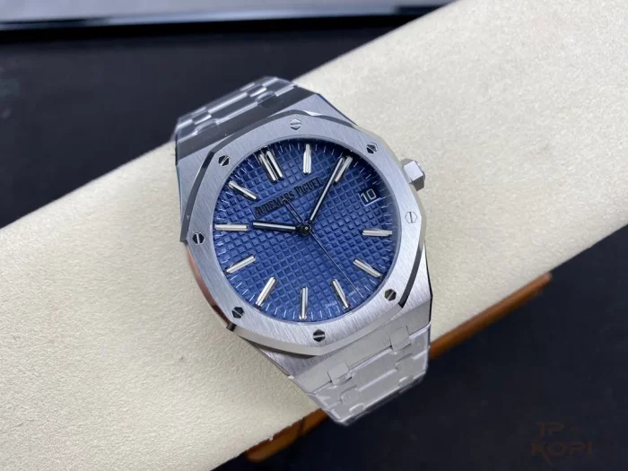 オーデマ・ピゲ ロイヤルオーク４１ｍｍ 15510ST.OO.1320ST.01 50周年記念【ZF工場出品】 - 画像 (4)