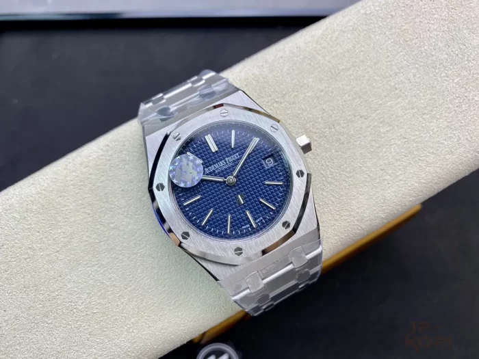 オーデマ・ピゲ ロイヤルオーク エクストラフラット ４０周年記念モデル 15202ST.OO.1240ST.01【ZF工場出品】 - 画像 (5)