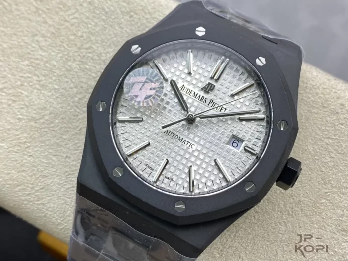 オーデマ・ピゲ ロイヤルオーク DLC シルバー 15400  41mm【ZF工場出品】 - 画像 (3)
