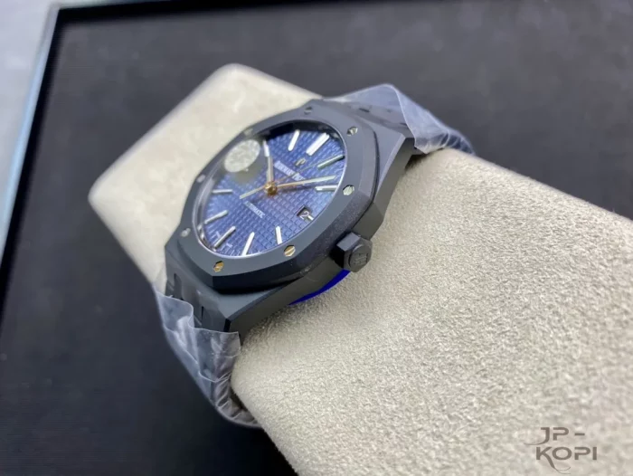 オーデマ・ピゲ ロイヤルオーク DLC ブルー 15400  41mm 【ZF工場出品】 - 画像 (7)