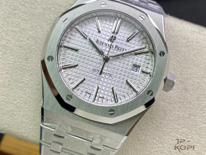 オーデマ・ピゲ ロイヤルオーク 41mm 15400ST.OO.1220ST.02【ZF工場出品】 - 画像 (3)