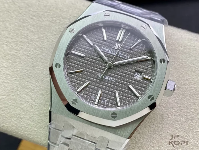 オーデマ・ピゲ ロイヤルオーク 41mm 15400ST.OO.1220ST.04【ZF工場出品】 - 画像 (3)