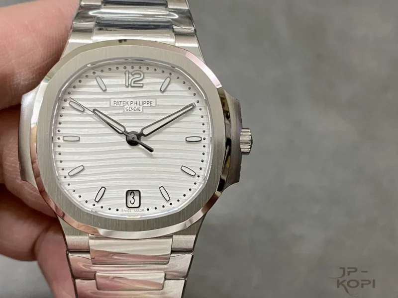 パテック・フィリップ ノーチラス 7010【3K工場出品】