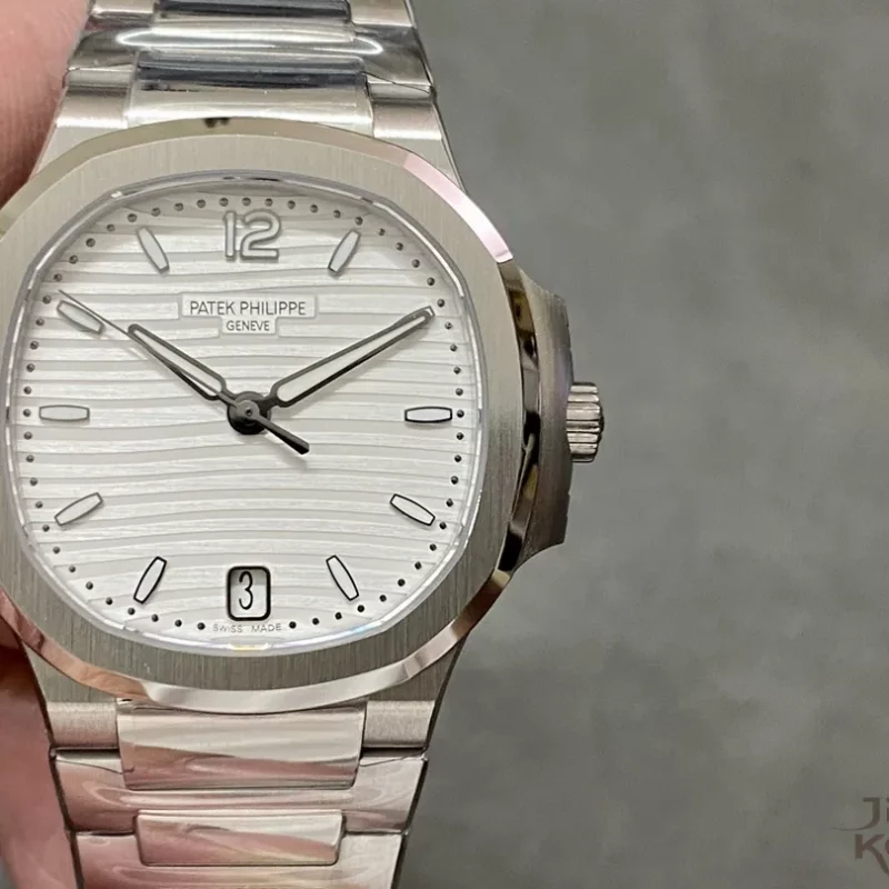 パテック・フィリップ ノーチラス 7010【3K工場出品】