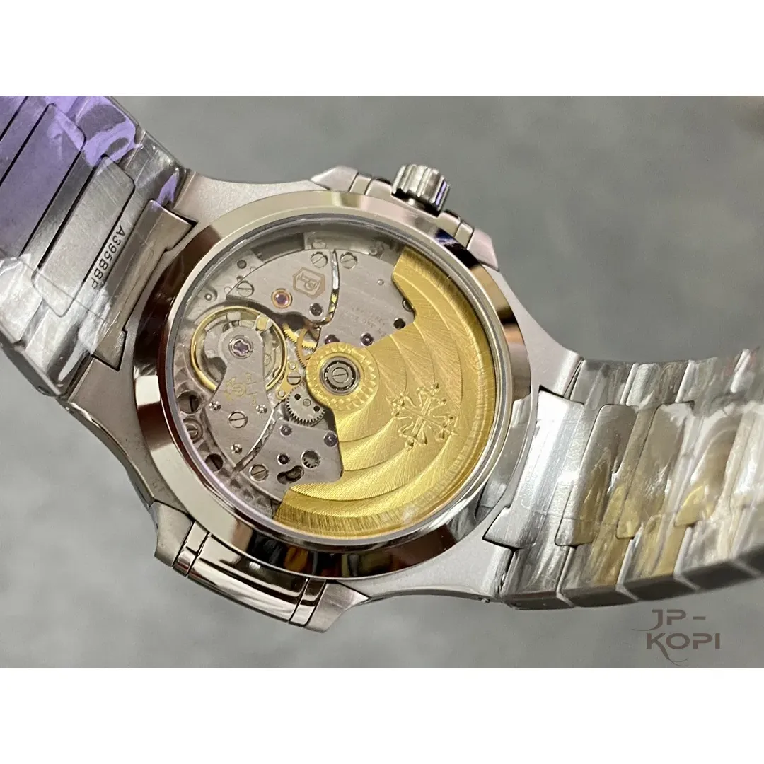 パテック・フィリップ ノーチラス 7118/1A-011|モークグレーダイアル 35mm 丹東Cal.324【3K工場製高品質腕時計】 - 画像 (8)