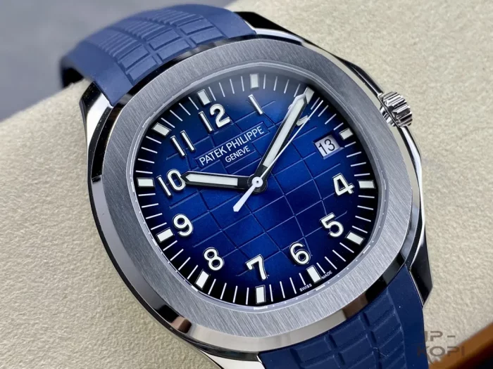 パテック・フィリップ アクアノート 5168G-001 アクアノート WG 42.2mm【3K工場出品】 - 画像 (2)