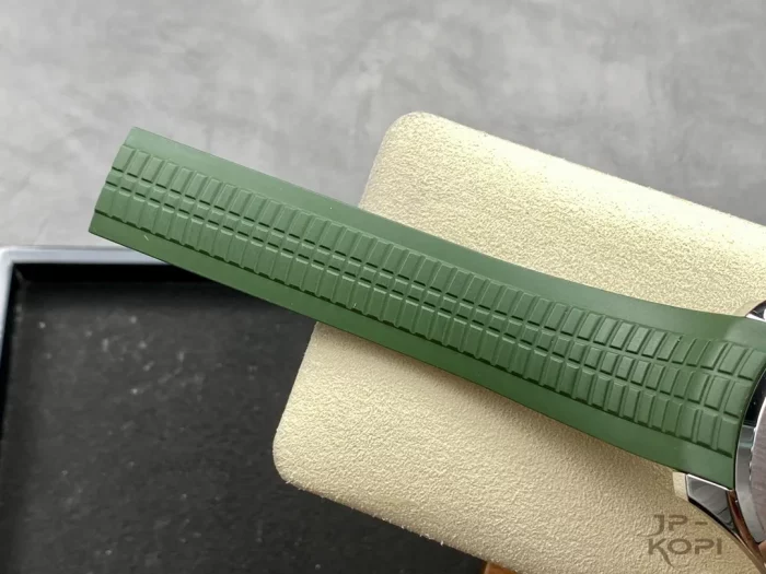 パテック・フィリップ アクアノート 5168G-010 カーキグリーン【3K工場出品】 - 画像 (9)