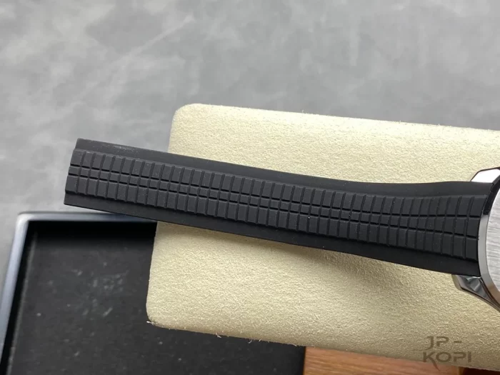 パテック・フィリップ アクアノート エクストララージ 5167A-001 ブラック【3K工場出品】 - 画像 (9)