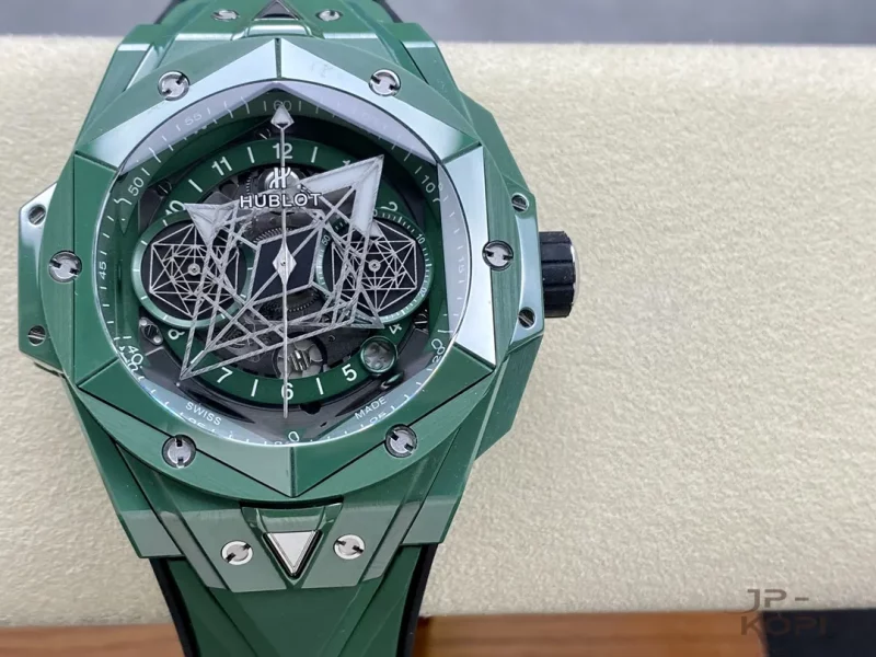 ウブロ HUBLOT ビッグバン ウニコ サンブルーII グリーンセラミック 418.GX.5207.RX.MXM22【BBF工場出品】