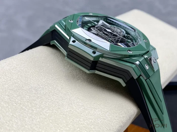 ウブロ HUBLOT ビッグバン ウニコ サンブルーII グリーンセラミック 418.GX.5207.RX.MXM22【BBF工場出品】 - 画像 (5)