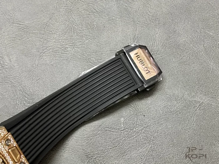 ウブロ ビッグバン ウニコ 421.OX.1180.RX.0904｜スケルトン ジュエリー キングゴールド 44MM【BBF製】 - 画像 (8)