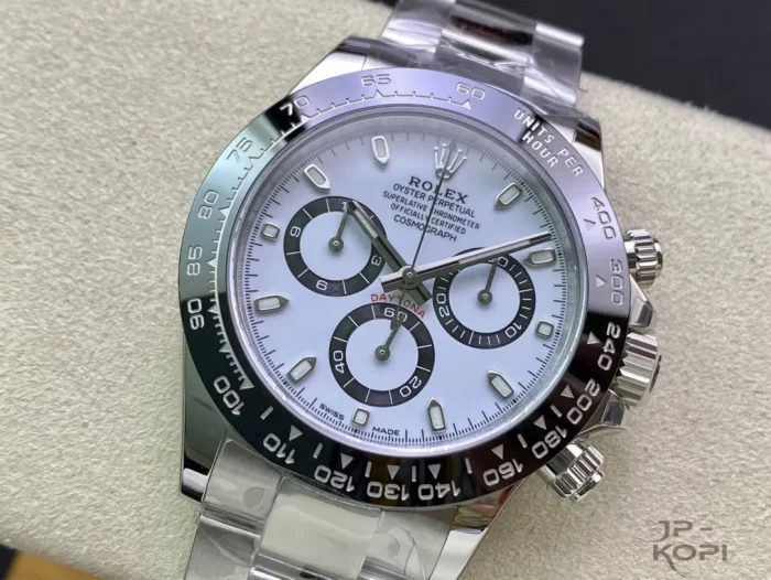 ロレックス デイトナ 116500ln-0001 ホワイト ムーブメント4130【Clean工場出品】 - 画像 (3)