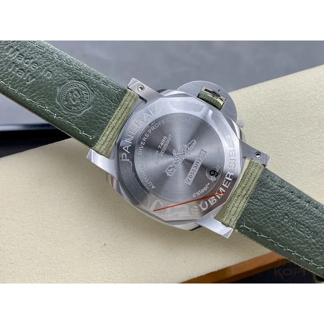 パネライ サブマーシブル PAM01287|クアランタクアトロ eSteel™ ヴェルデズメラルド 44MM【VS工場製】 - 画像 (8)