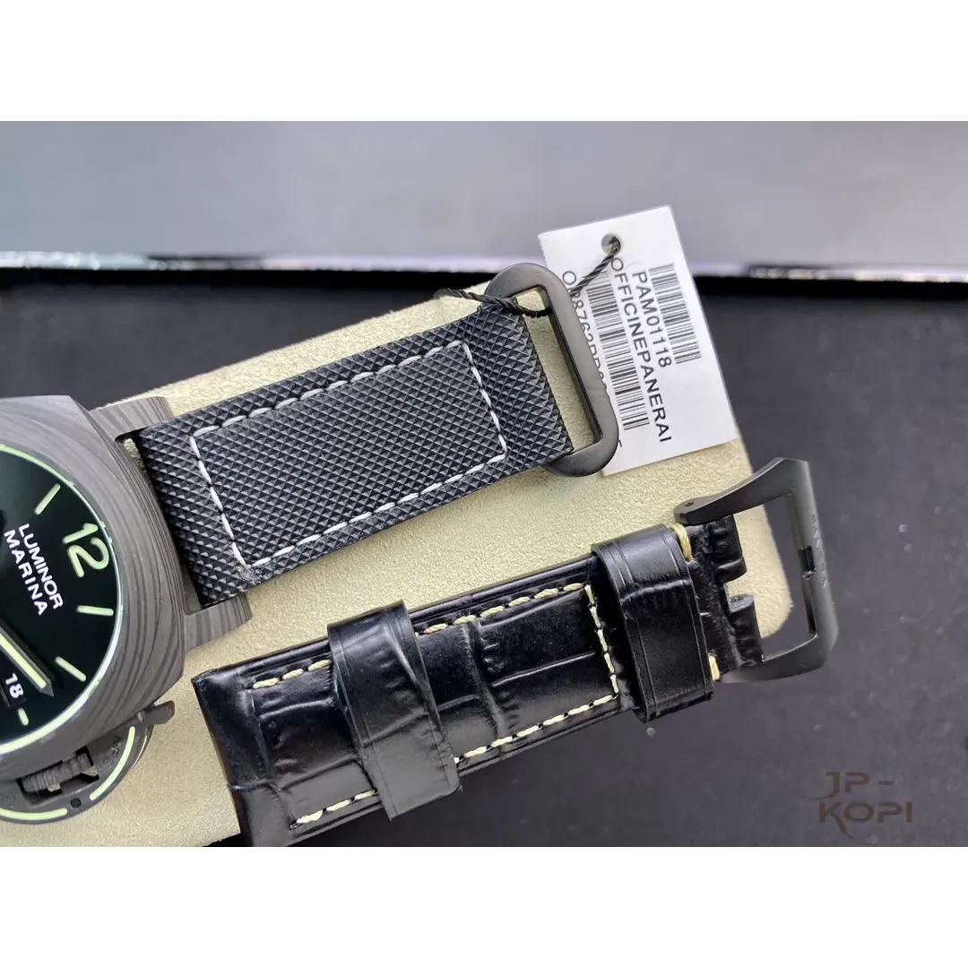 パネライ ルミノール マリーナ PAM01118|カーボテック×ブラック 44mm【VS工場製高品質腕時計】 - 画像 (9)