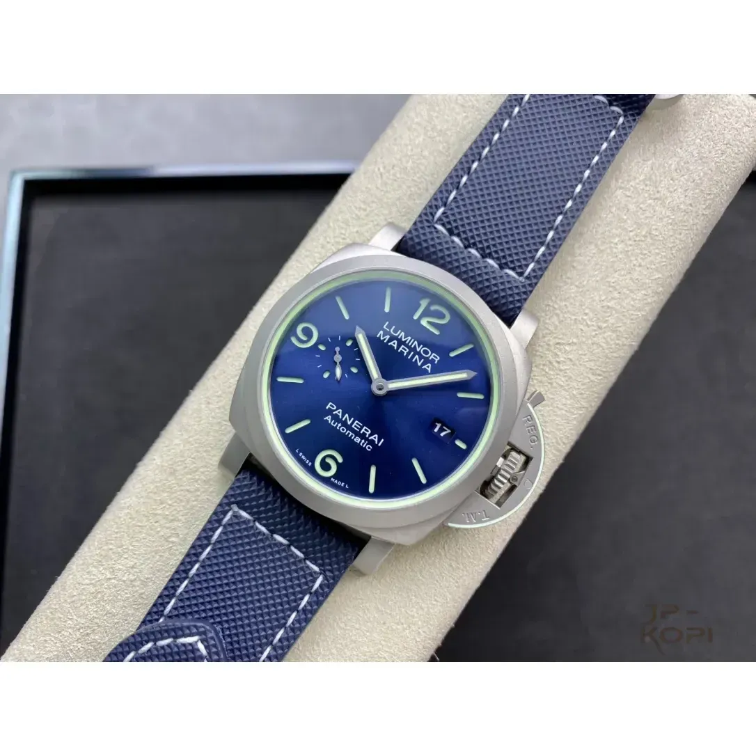 パネライ ルミノール マリーナ PAM01117|ブルー文字盤 44MM【VS工場製高品質モデル】 - 画像 (5)